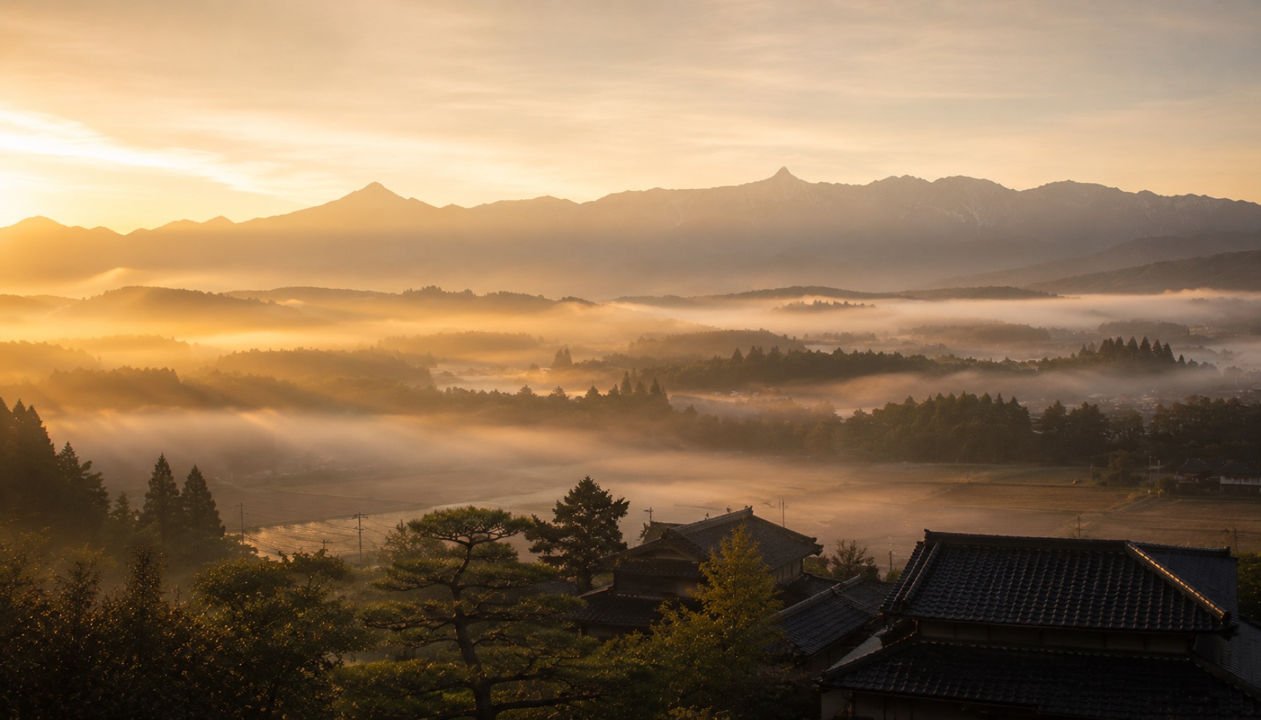朝霧の安曇野